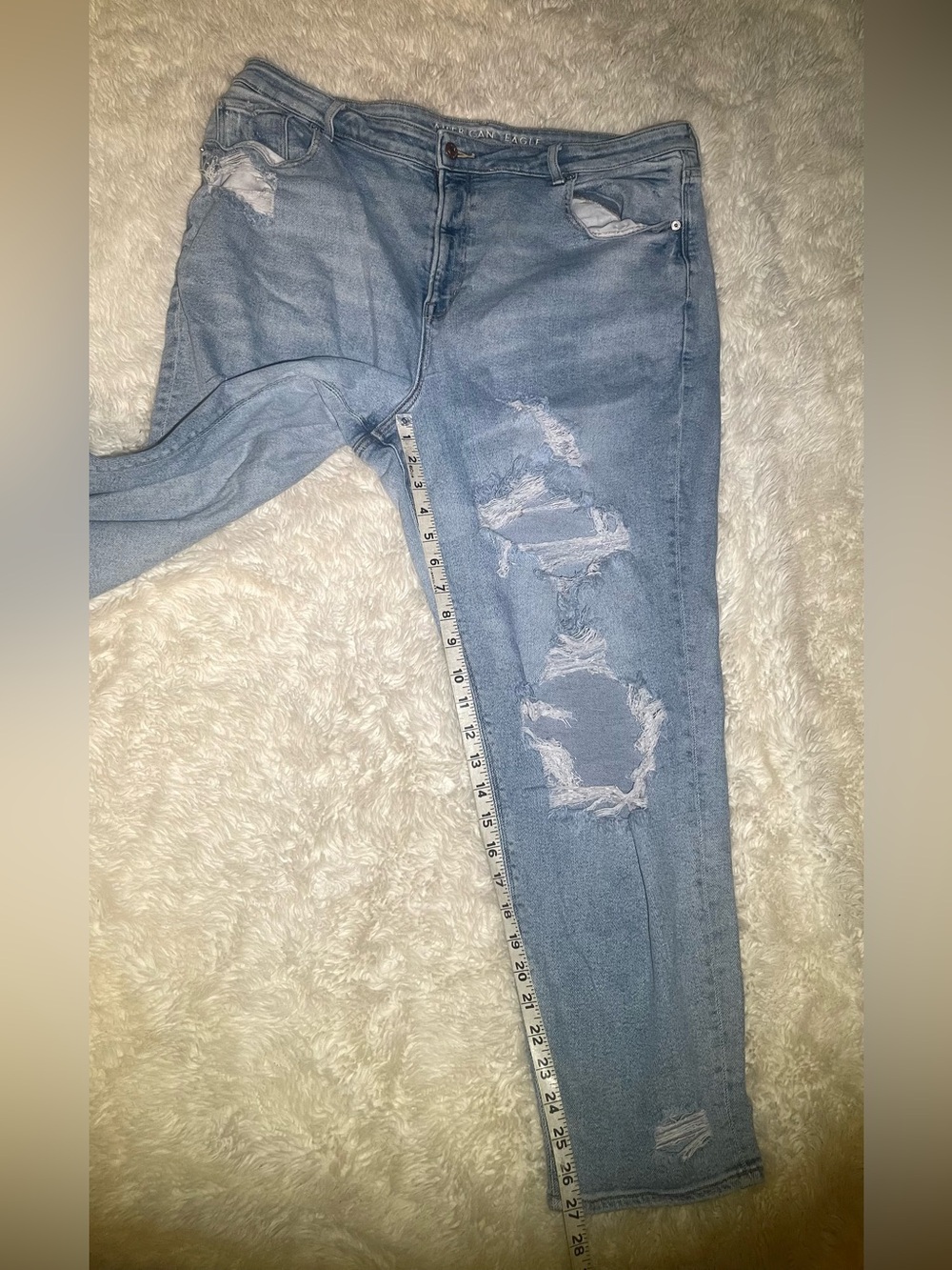 American eagle women’s Light Blue Distressed Women's stretchy Jeans size 20 - Picture 9 of 11